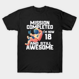 18th birthday astronaut 18 years old outer space birthday T-Shirt